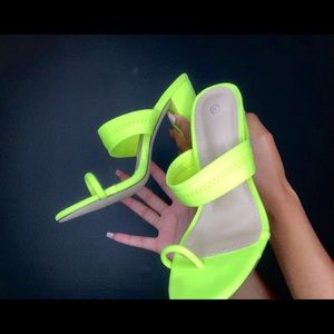 One toe neon yellow heels